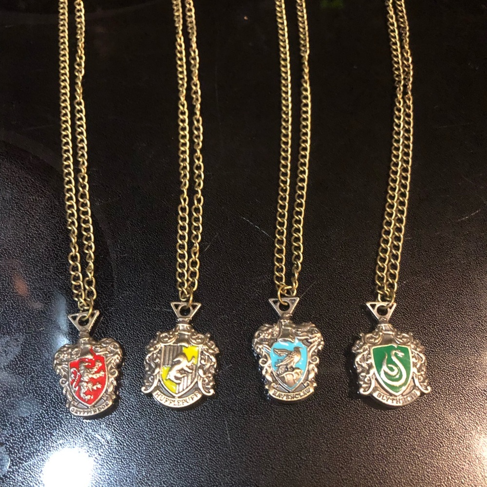 4 Houses of Harry Potter Pendants